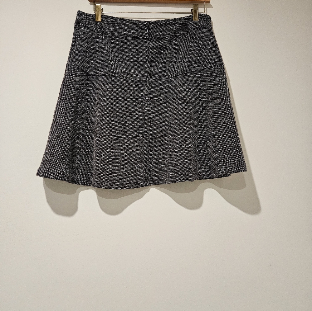 New York & Company Mini Skirt, Size 10 - Picture 2 of 4